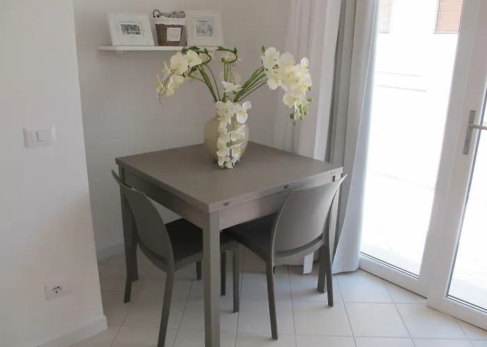 Guest House Suite 3* Ольбия